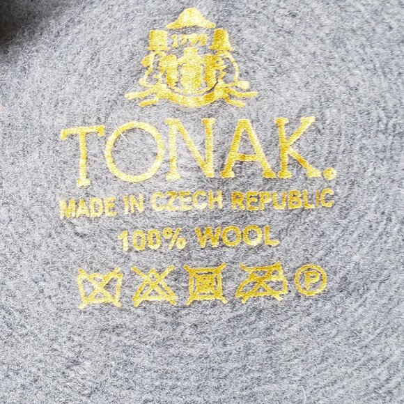 BNWT TONAK  Czechoslovakia made 100% wool beret in grey (OS) - Picture 5 of 6